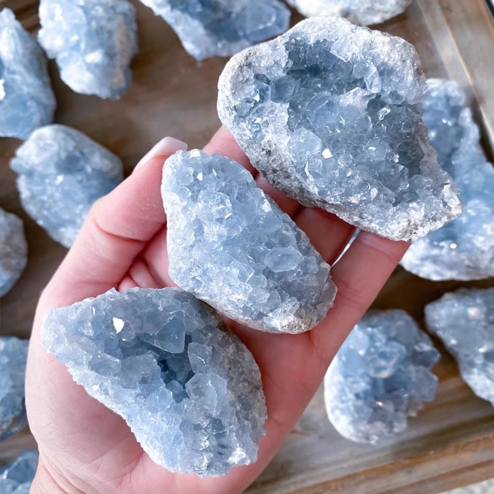 Natural crystal blue crystal cluster blocks, celestite rough stone mineral specimens, home crystal stone fragrance Specification image