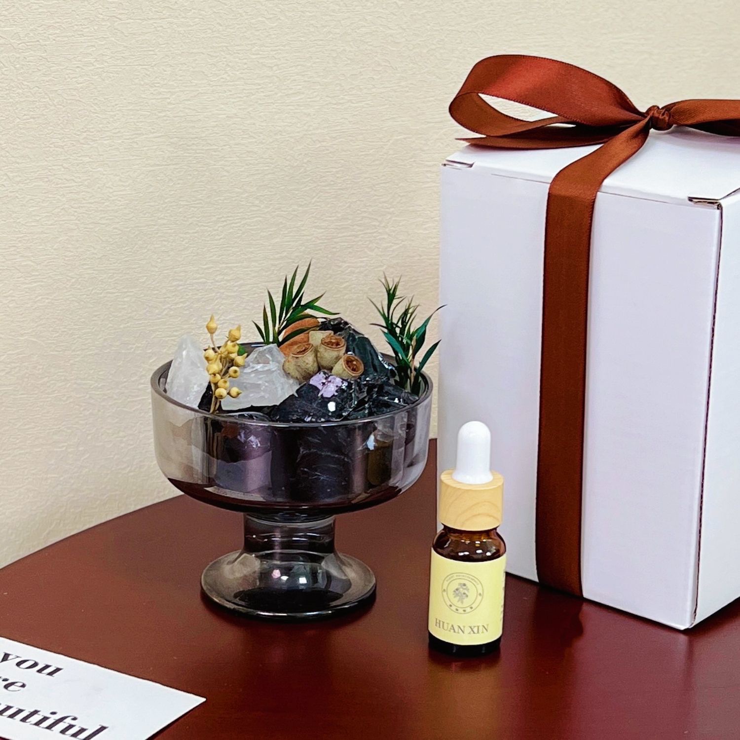 Wholesale of flameless aromatherapy diffuser stone essential oil for bedroom home use, long-lasting fragrance, high-end crystal stone dried flower ornaments for decoration detail image 8