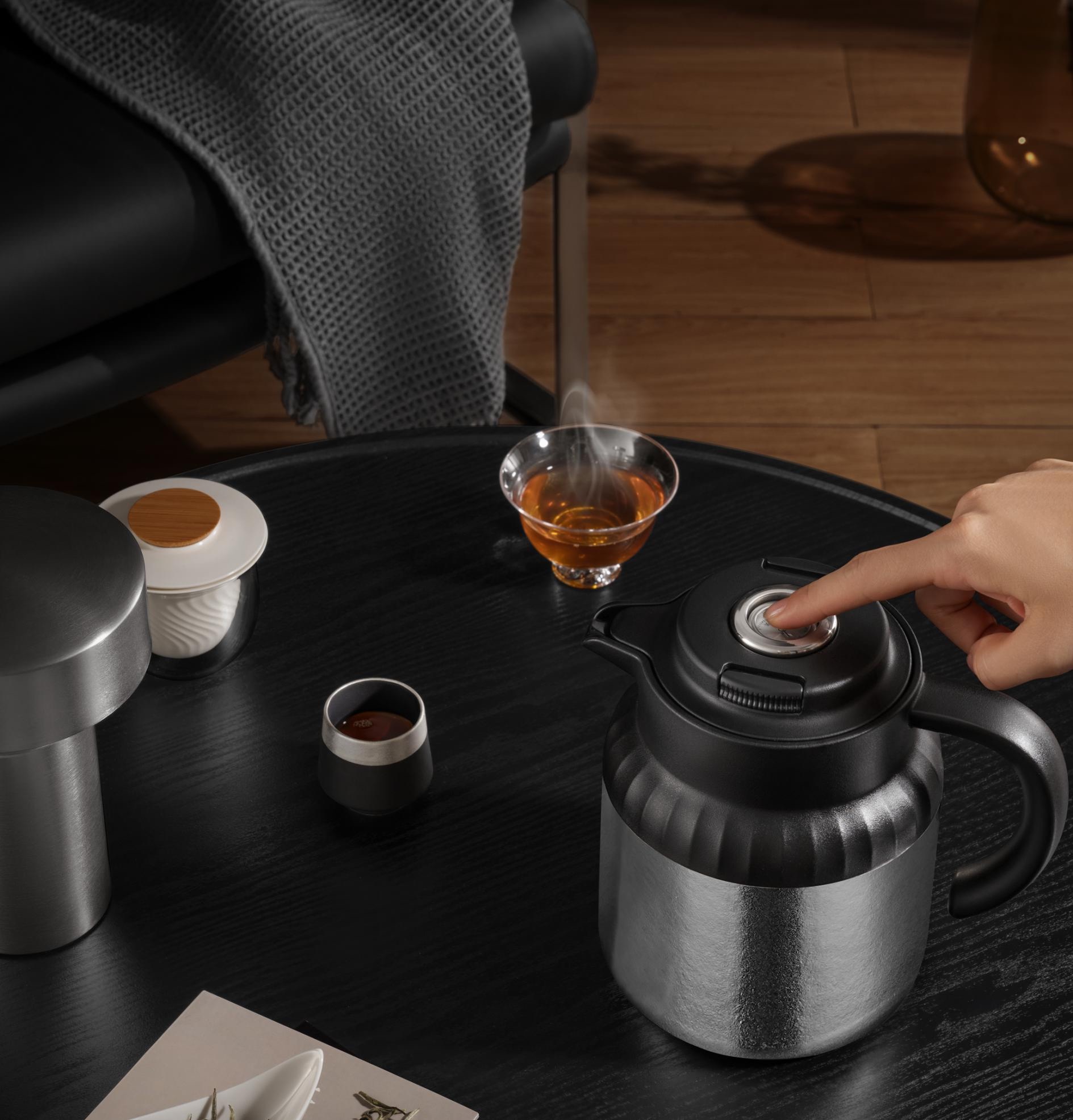 Black insulated teapot, 1.5-liter large-capacity portable heat-resistant lid tea set, home and office teapot Specification image