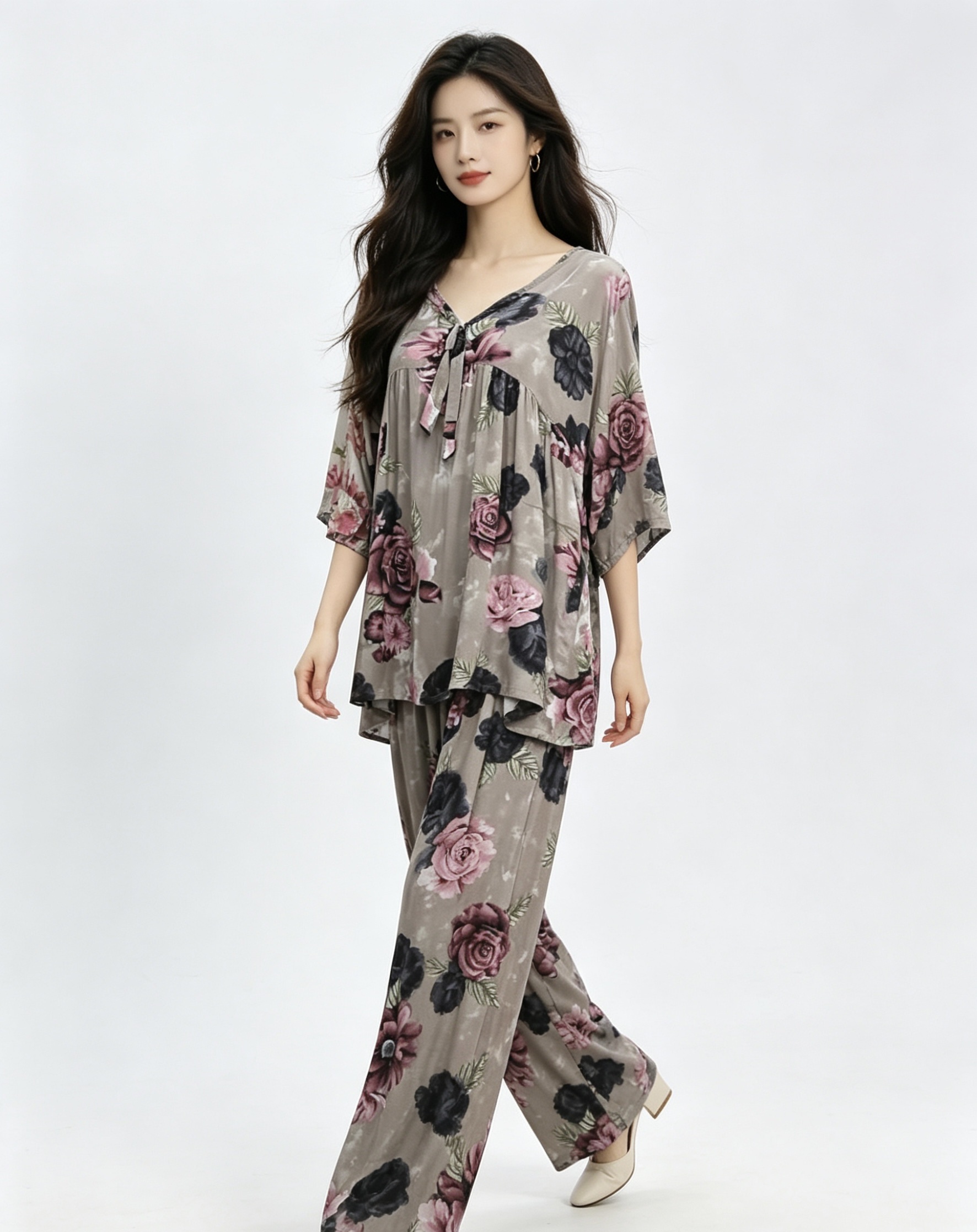 Floral pattern women's summer floral home wear slimming and form-fitting daily wear pajamas women's summer Specification image