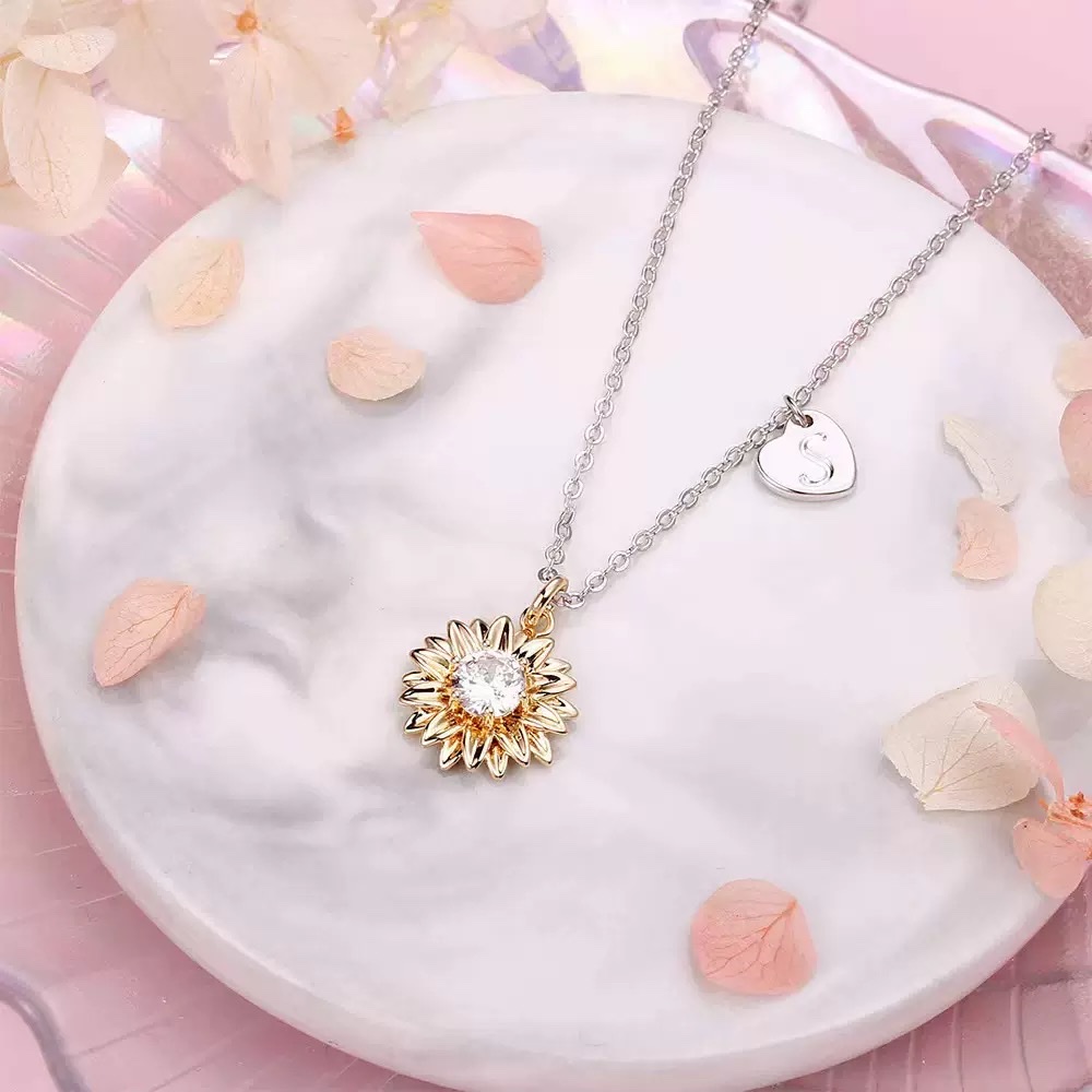 Sunflower Necklace, Fashionable And Simple, 18K Gold, Instagram Influencer Sunflower Zircon Daisy Collarbone Chain details Picture