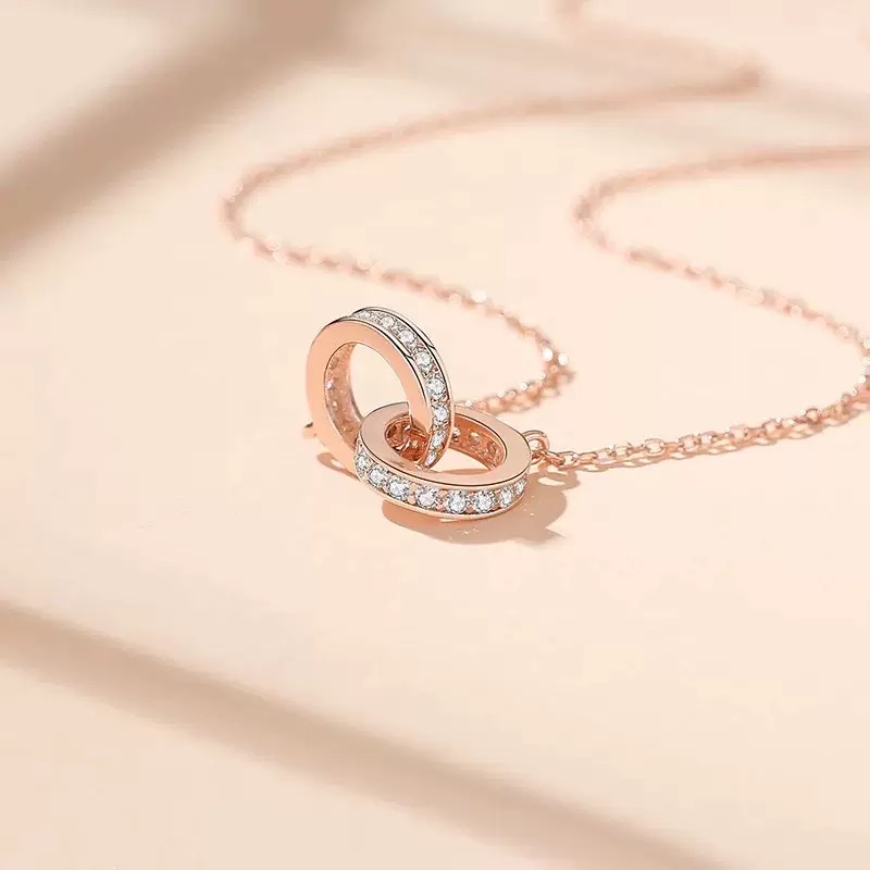 S925 Sterling Silver Interlocking Necklace For Women, European And American Fashion Style, Unique Collarbone Chain, Double Ring Pendant details Picture