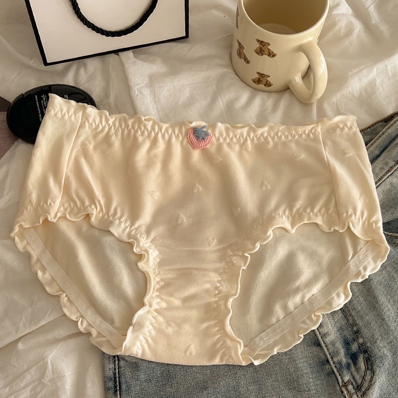White lace-trimmed pure cotton underpants, breathable and comfortable, seamless crotch thickened lace underpants for women details Picture