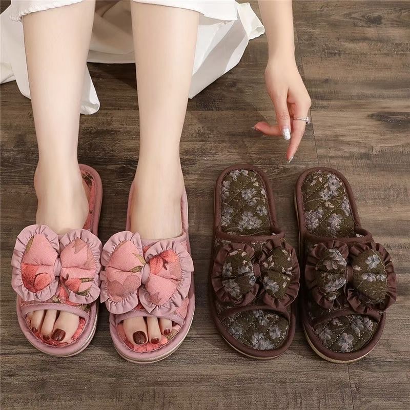New Korean-style fabric slippers with bow, fashionable women's slippers, sweat-absorbing and breathable, indoor silent slippers, machine washable lazy slippers, versatile for home use, high-end with multiple colors to choose from