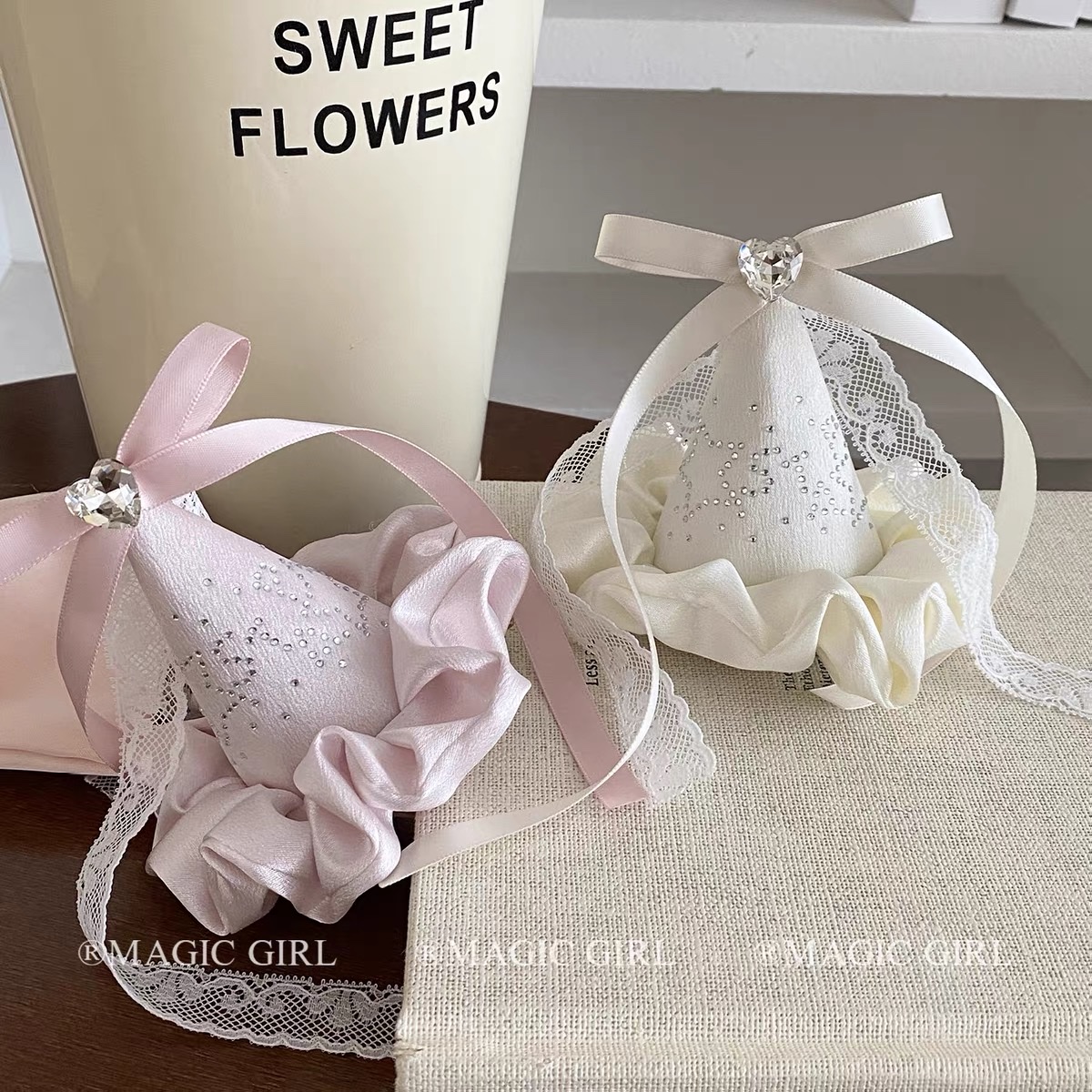 Birthday hat, Children's Day hair clip, Song brocade base hair clip, cute hairstyle, 2026 new style hat, hair clip, hair clip Application Scenario