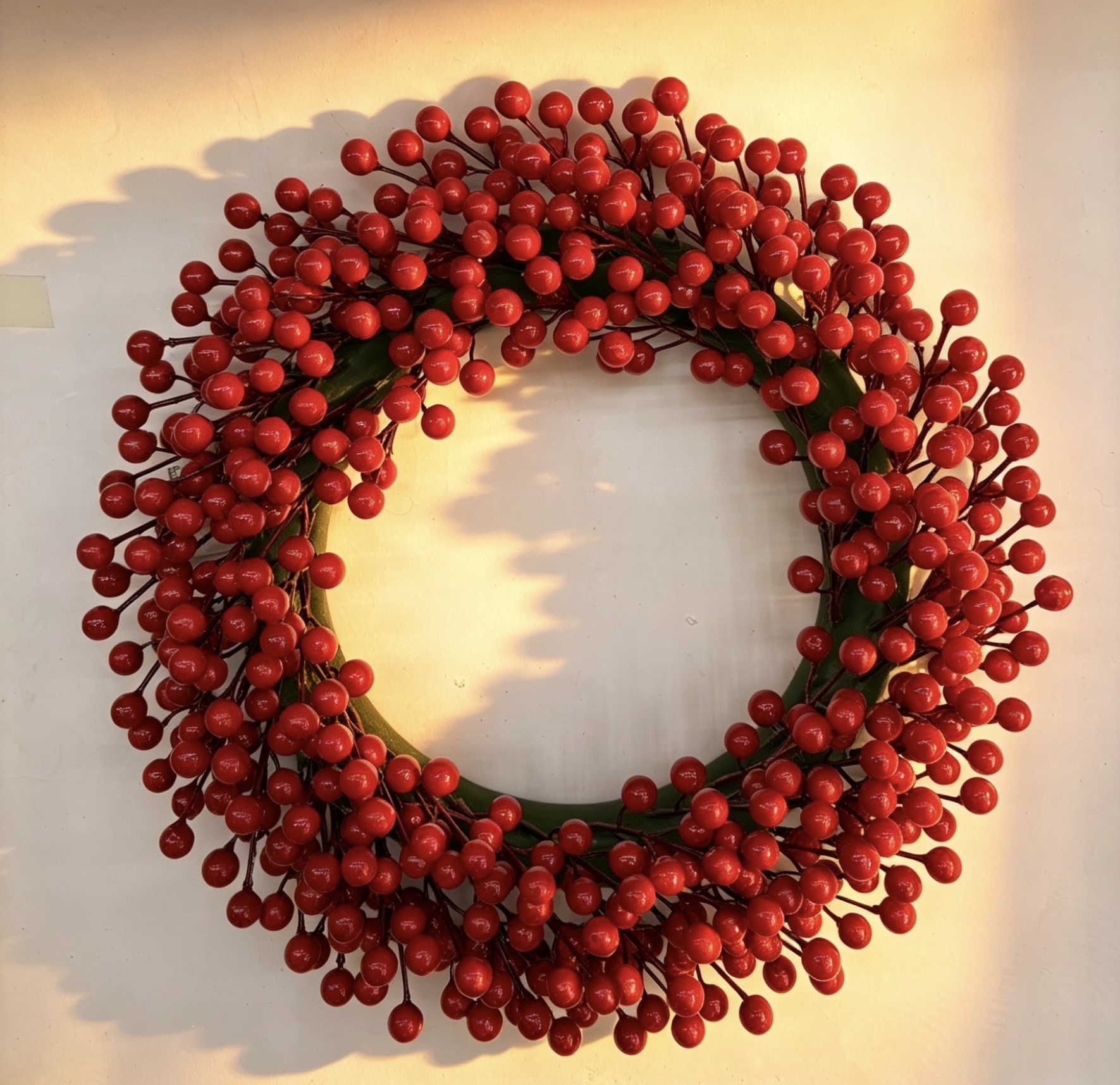 40 cm red fruit wreath, Christmas decorative wreath, colored light, pinecone, Santa Claus wreath, Christmas pendant, window display scene detail image 2