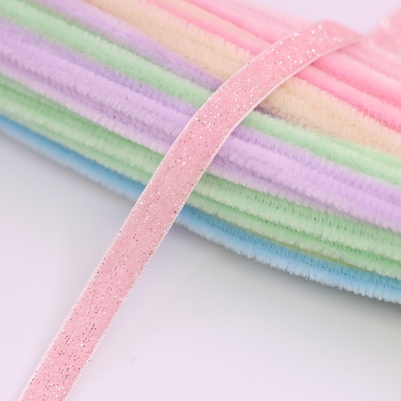 Colorful glitter fan ribbon gift box packaging, fashionable decoration, wedding party supplies Application Scenario