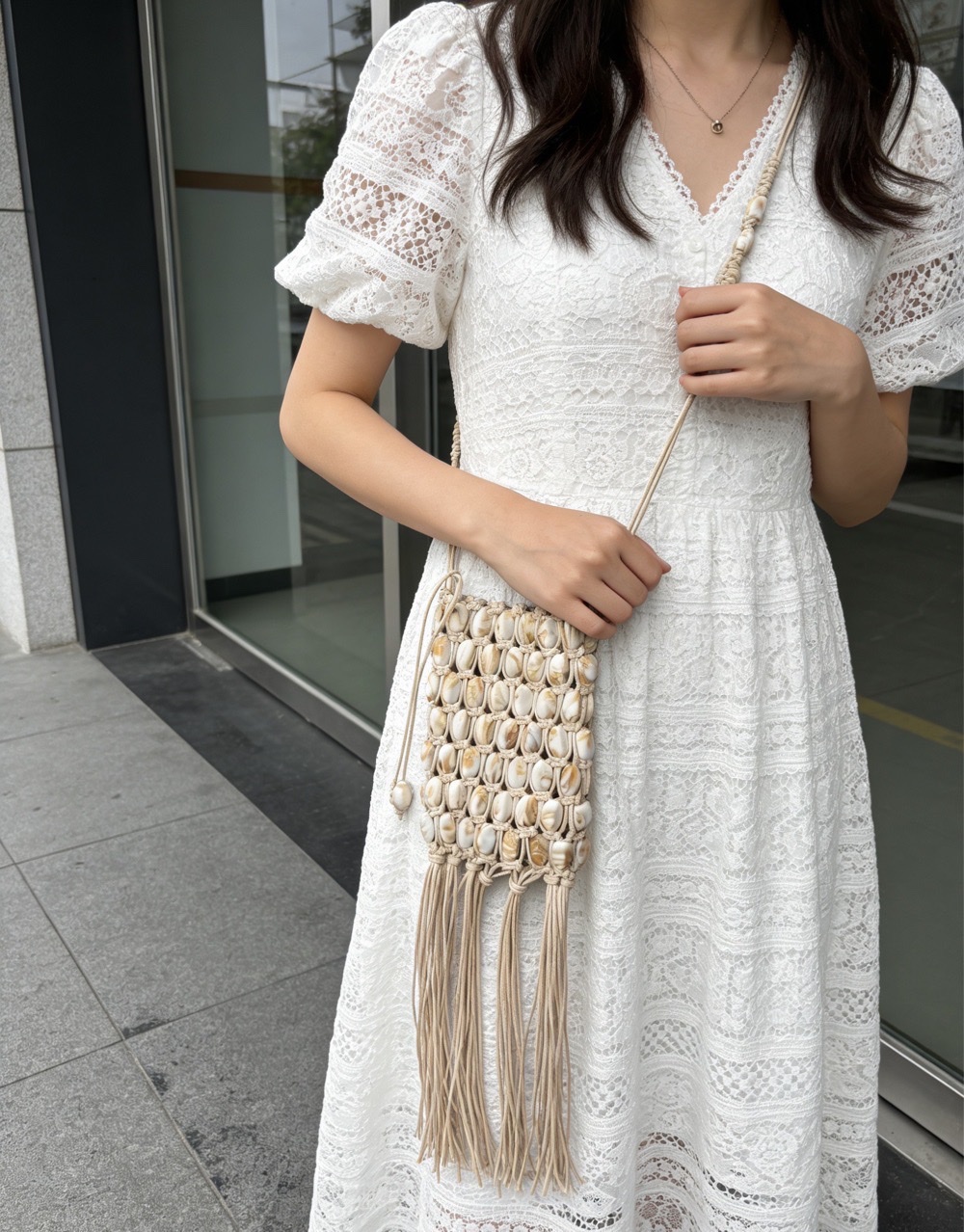 欧美时尚贝壳手机编织女包串珠防牛皮斜挎女包现货流苏女包 