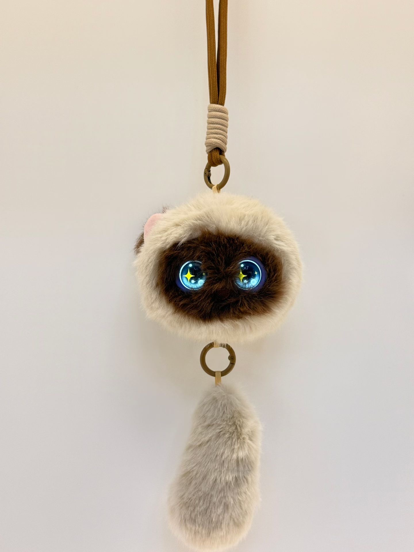 Best-selling cat AI plush toy bag pendant, intelligent voice dialogue, companionship and interaction, plush doll comfort Application Scenario