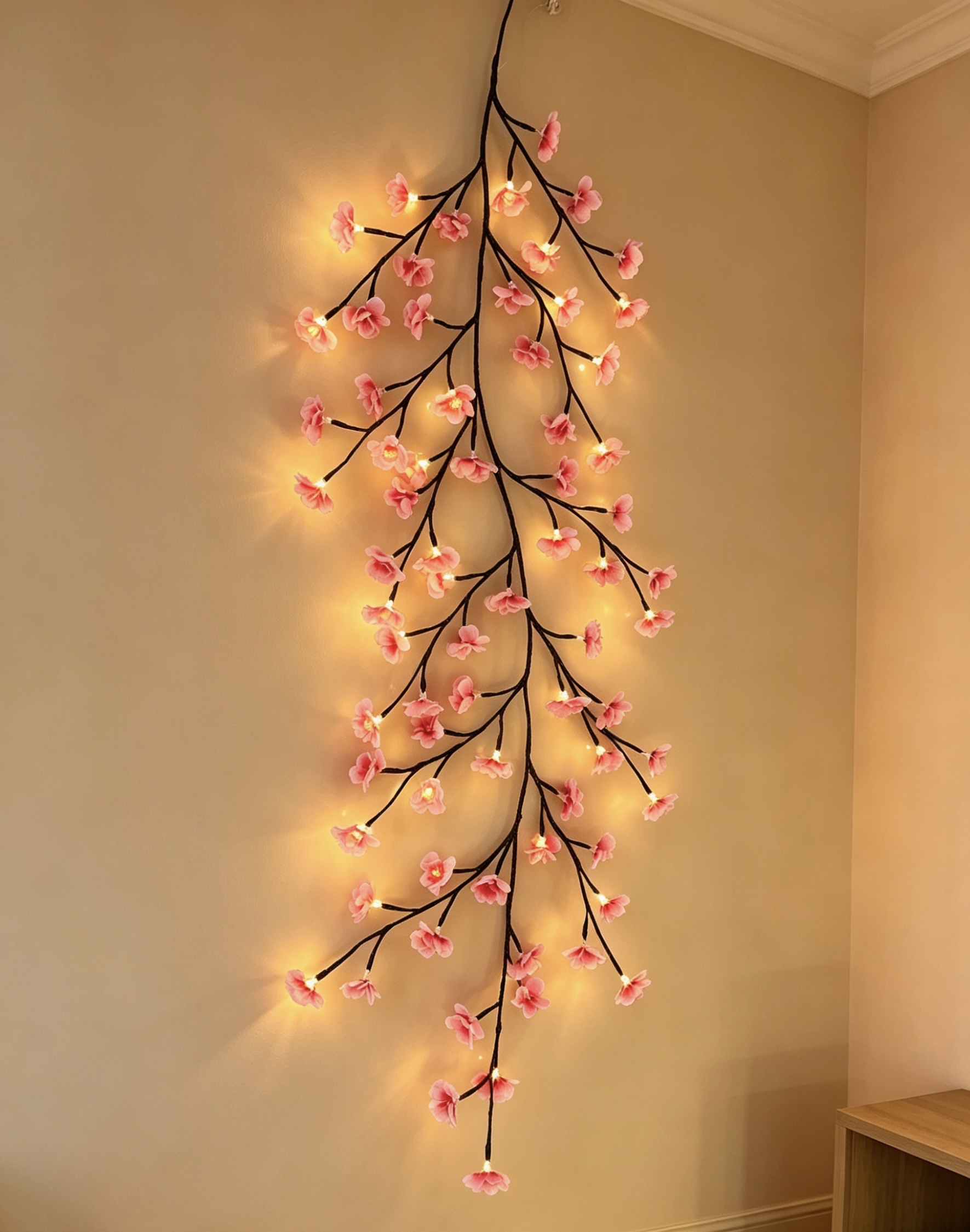 Christmas and Halloween festival decoration items, artificial flowers with lights, rattan strips, shopping mall display Windows, room decoration scenes