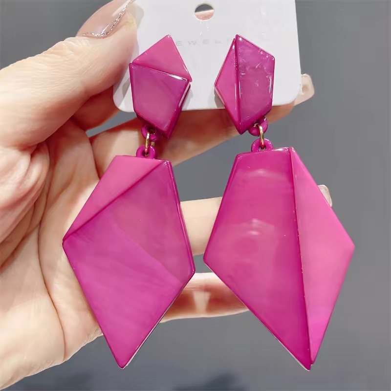 Exaggerated earrings 2026 new trendy European and American style geometric triangular earrings, unique color contrast earrings Application Scenario