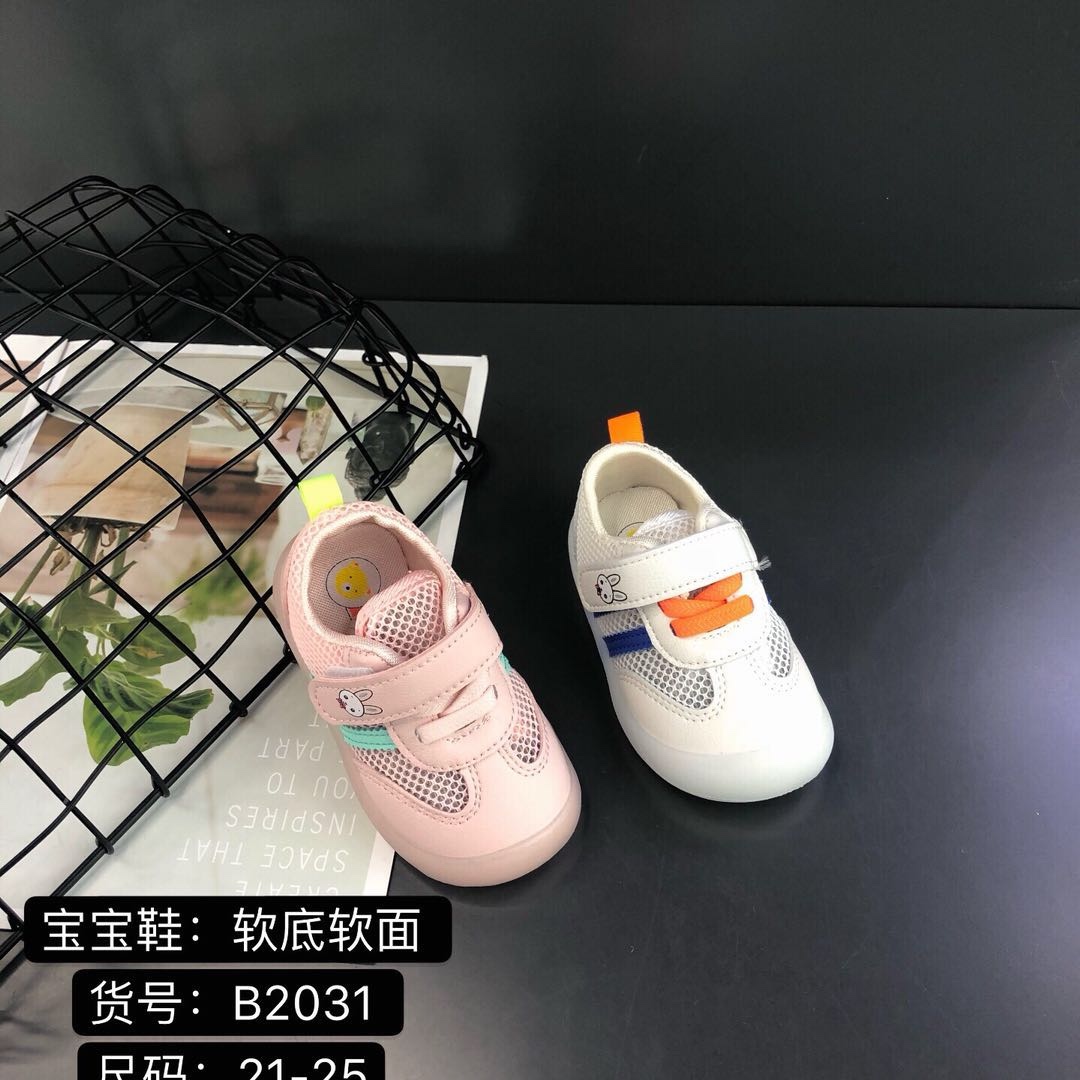 宝宝软底软面学步鞋透气防滑婴儿初学步鞋