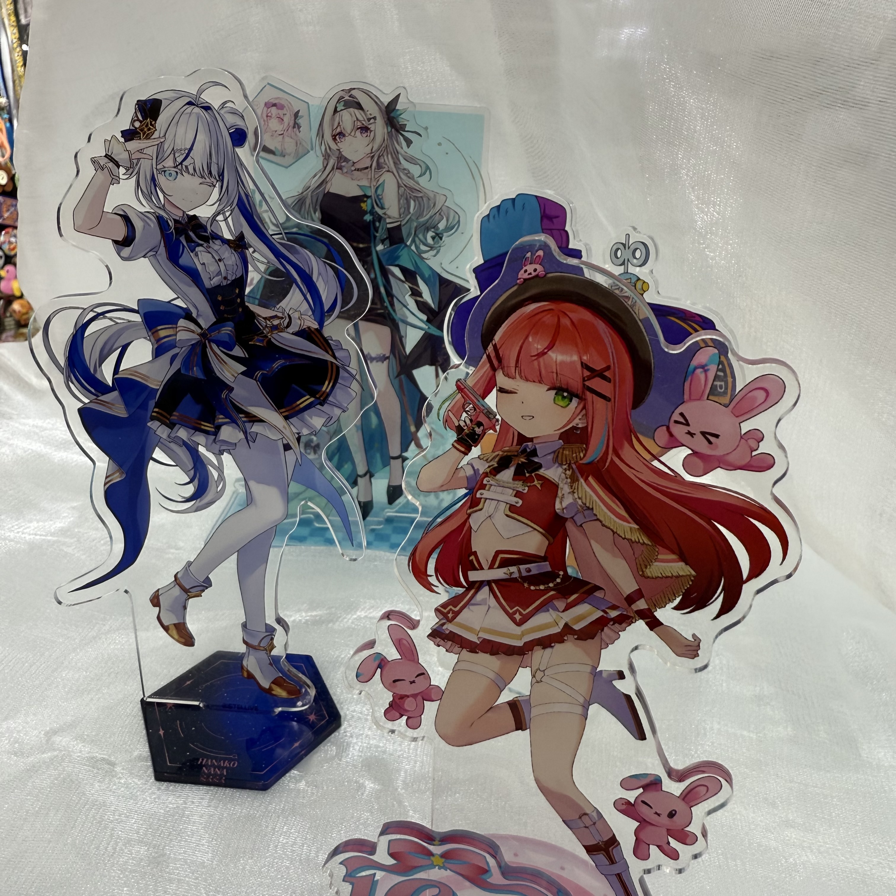 Customized acrylic standees, cultural and creative cartoon stars, anime, 2D games, and other creative diy gift ornaments details Picture