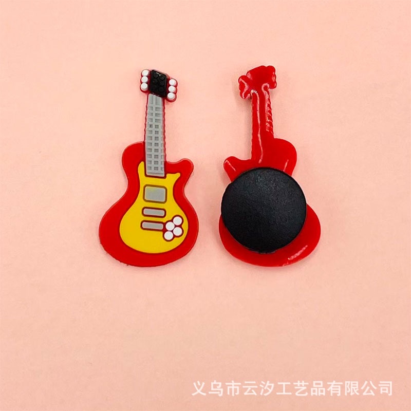 Hot-selling PVC soft rubber cartoon shoes flower game/Dinosaur series Crocs DIY accessories h detail image 3