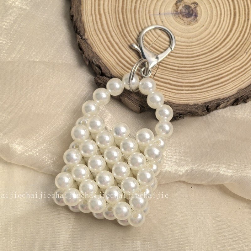 Handmade women's bag pendants, niche design beaded pendants, women's car keychains, mobile phone pendants, fairy mouth red envelope accessories details Picture