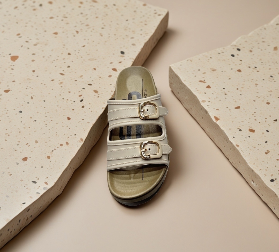 Beige double-buckle flip-flops for women, summer breathable, anti-slip, soft sole, casual flat detail image 1