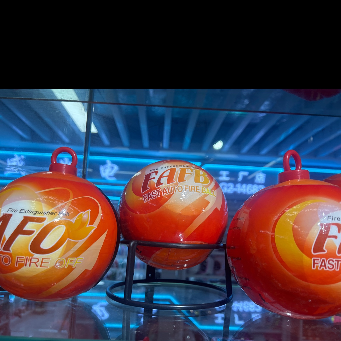 Fire extinguishing ball detail image 2