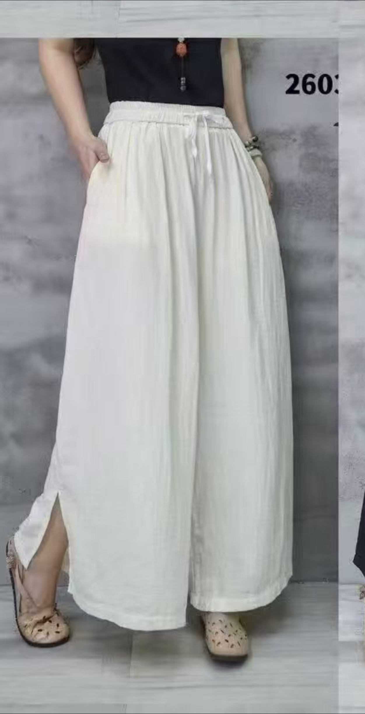 Wide-leg trousers and white women's trousers for Spring, Summer and autumn 2026 details Picture