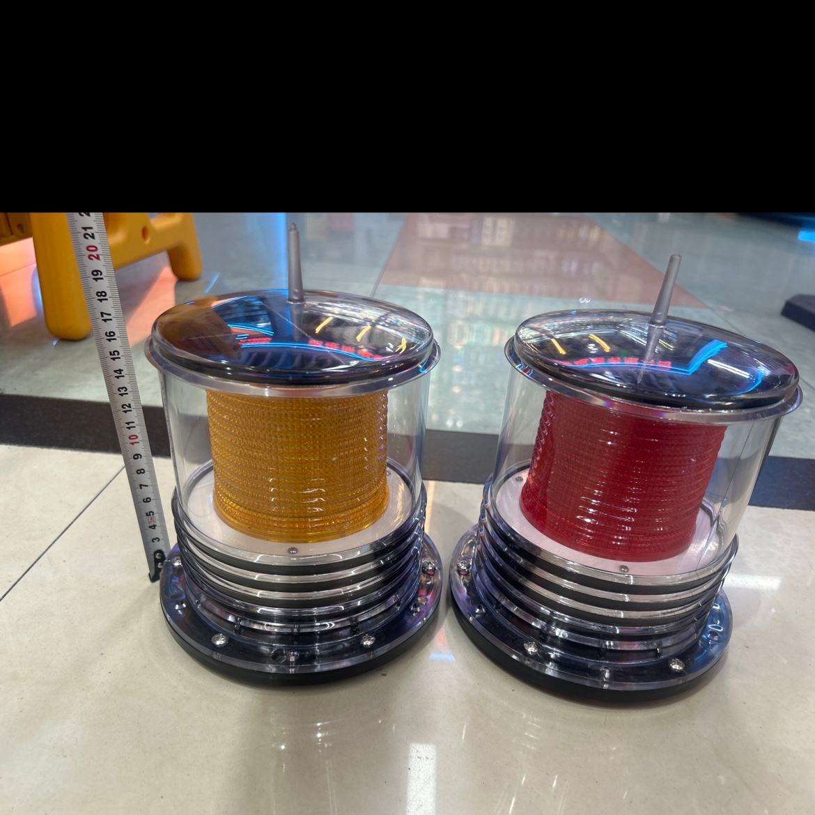Solar-powered apron lights, navigation lights, solar lights, airport apron lights Specification image