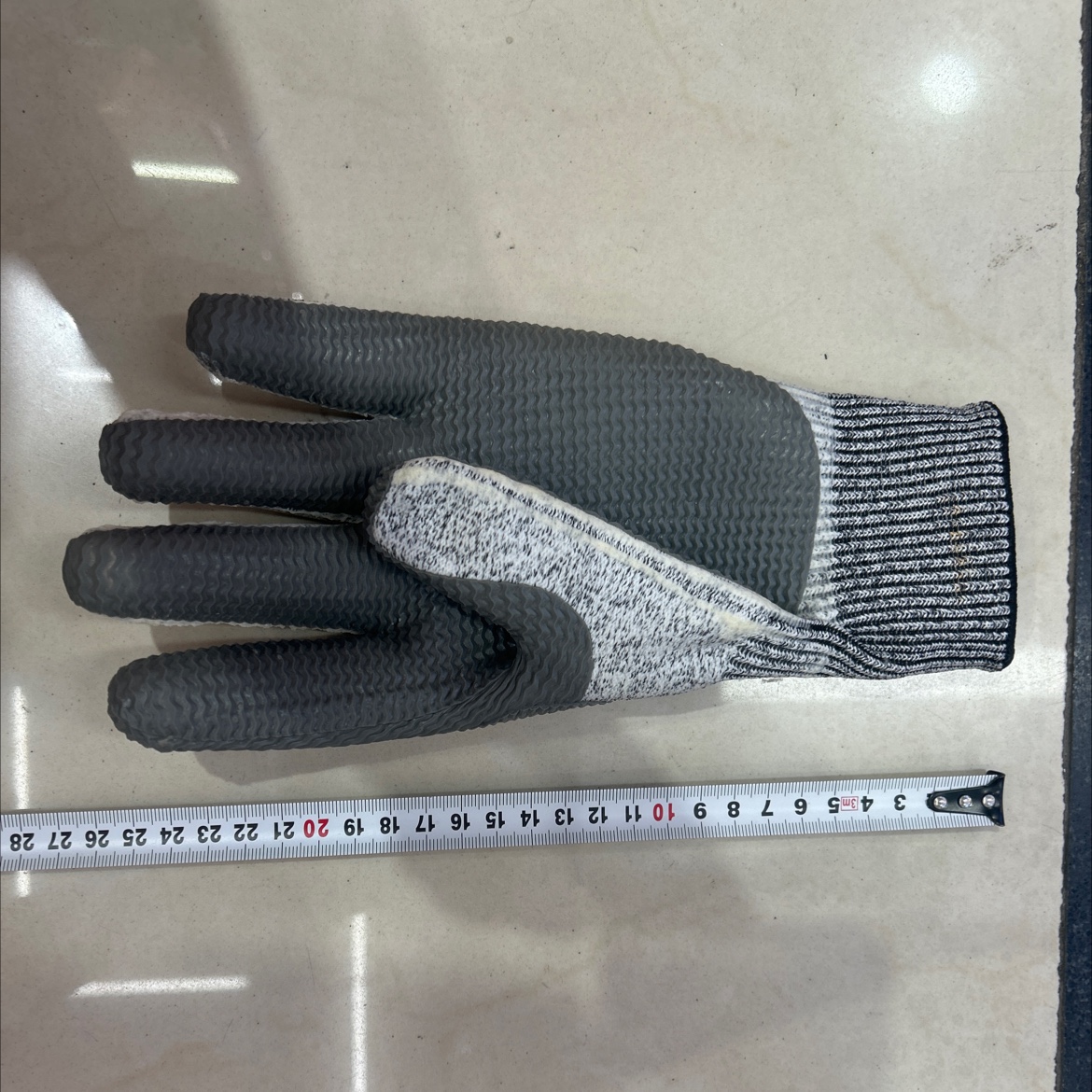 Cut-resistant gloves details Picture