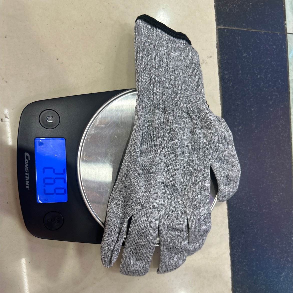 Level 3 cut-resistant gloves Specification image