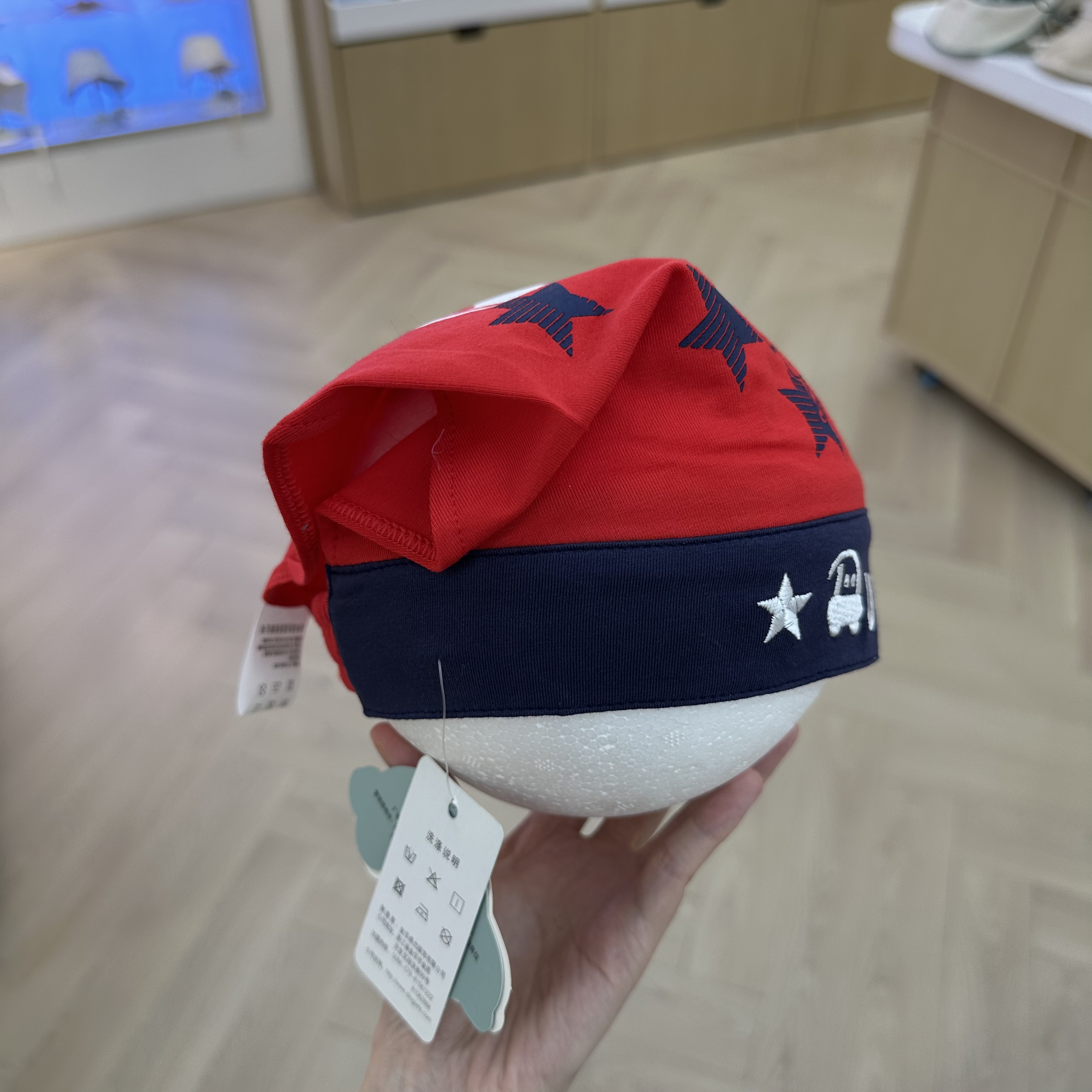 儿童帽实物图