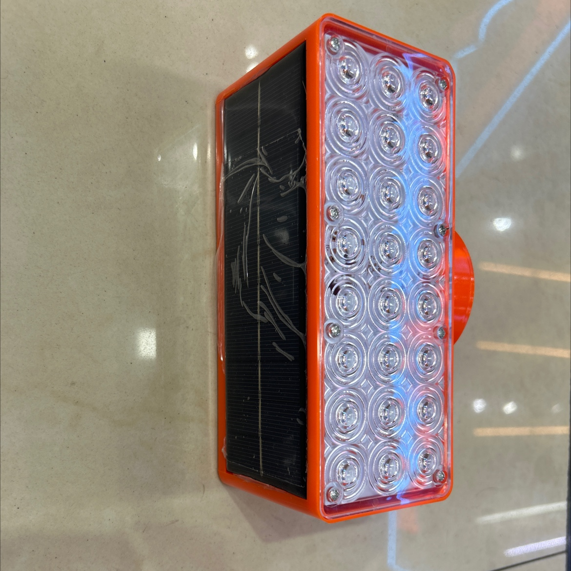 Solar traffic warning light with double-sided lamp beads and magnet 019-03 details Picture