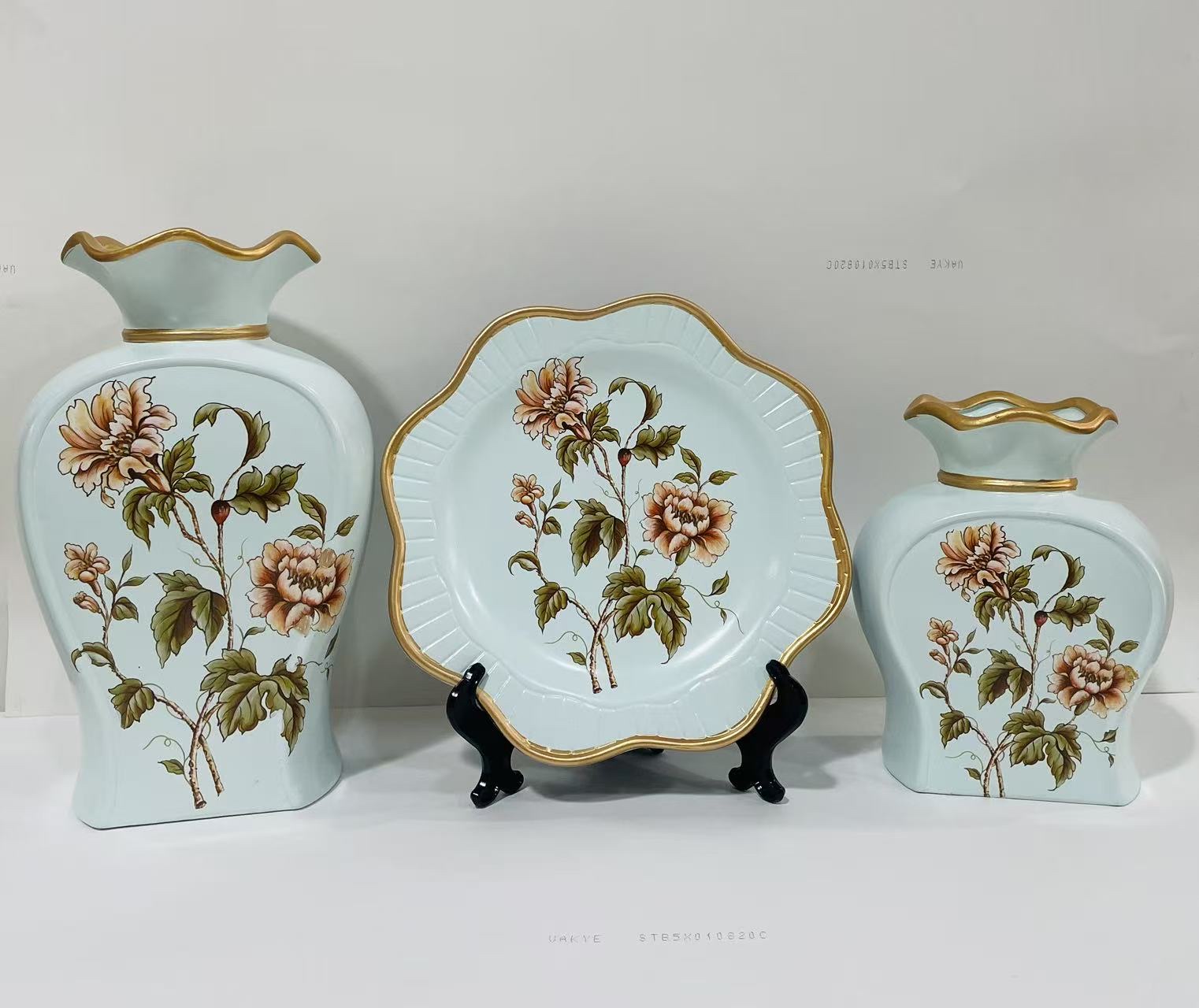 2026 New Style Ceramic Vase and Ceramic Plate Set, Hotel and Home decoration tableware set, simple Nordic-style ceramic vase detail image 1