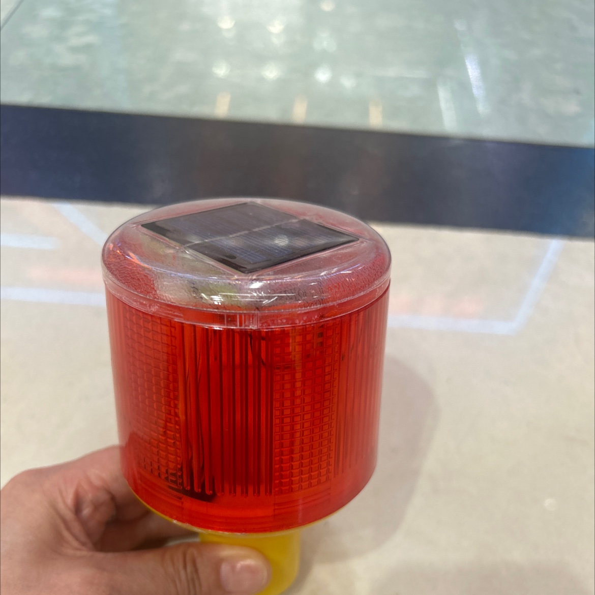 Solar-powered traffic warning light JS05
