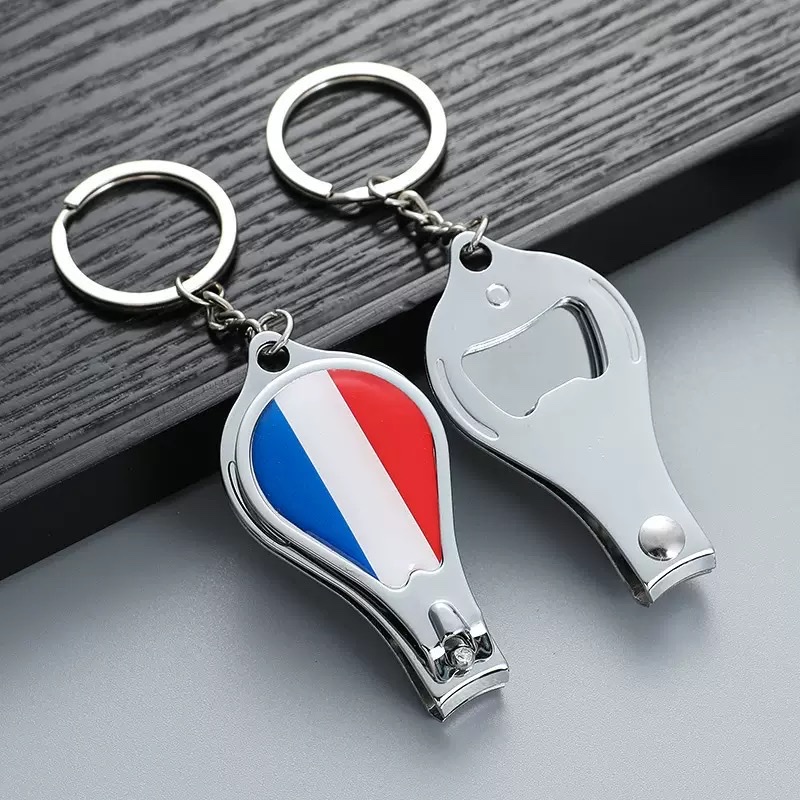 Nail clippers, keychains, fan souvenirs and pendants for the World Cup football events from multiple countries details Picture