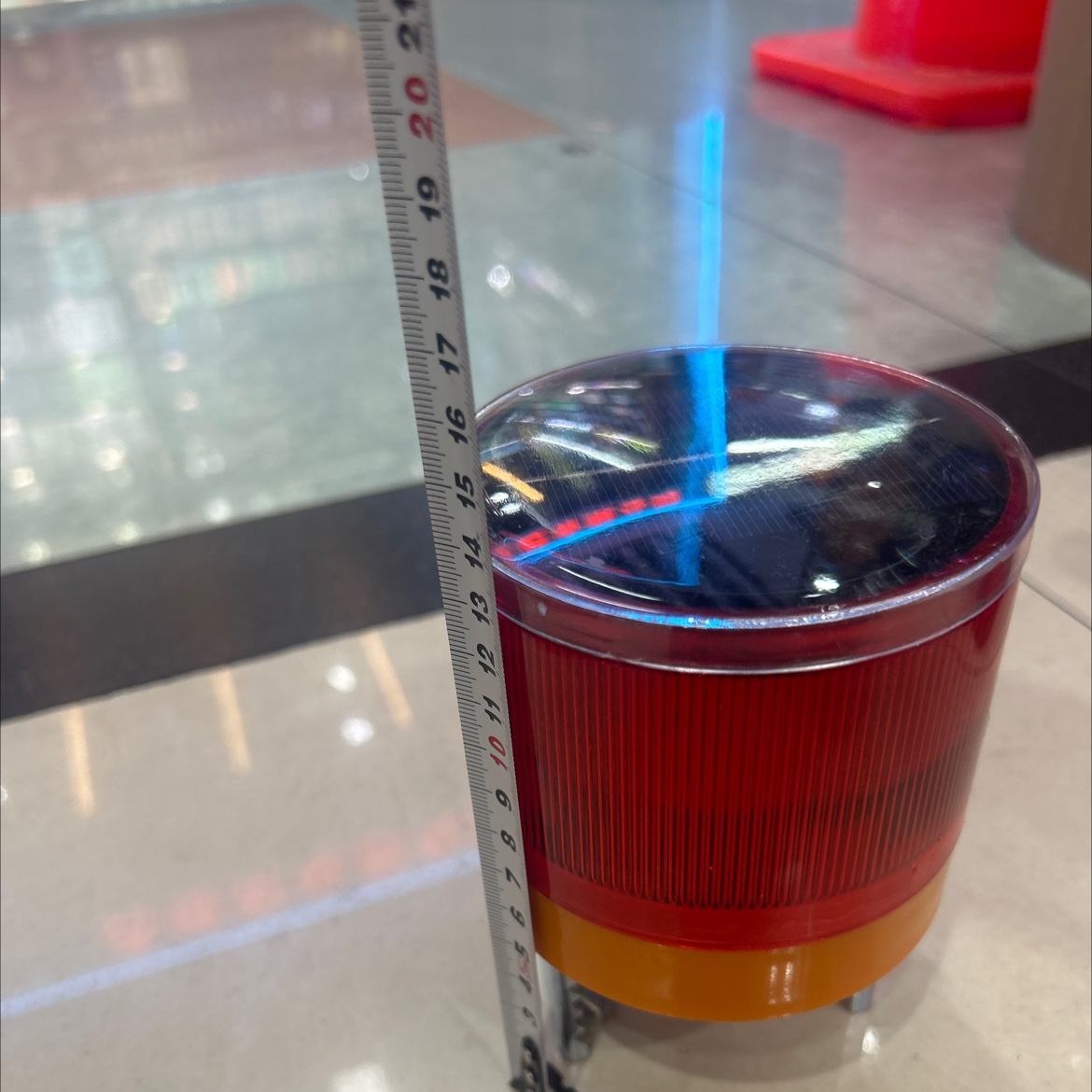Solar-powered traffic warning light 8102-02 detail image 3