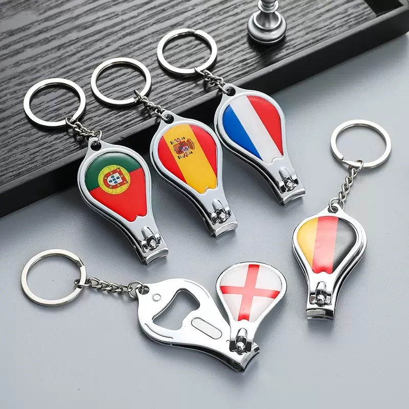 Nail clippers, keychains, fan souvenirs and pendants for the World Cup football events from multiple countries Specification image
