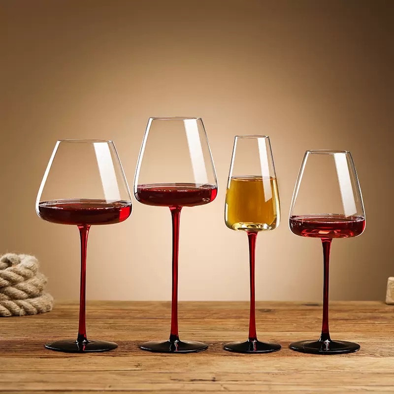 Daily necessities and wine sets are hand-blown high-transparency lead-free crystal light luxury high-end glass
