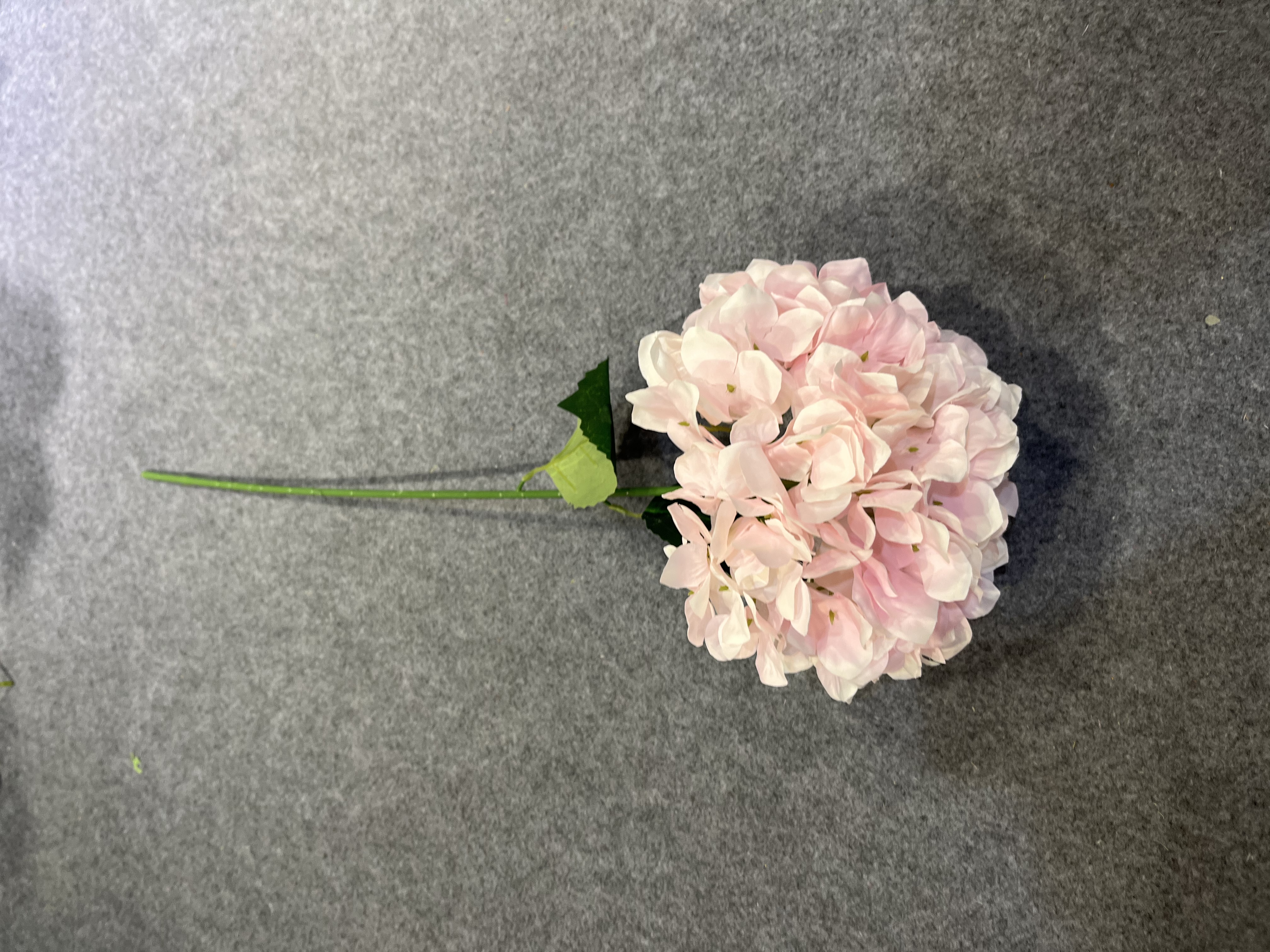 仿真玫瑰花瓣片假花花头PVC材质客厅卧室装饰用