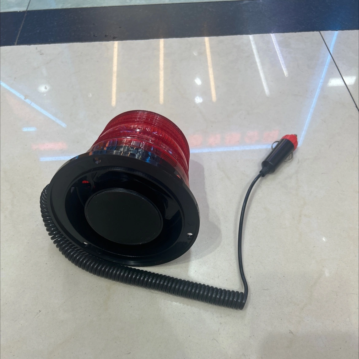 With USB car charger and magnetic traffic warning light 5095 detail image 4