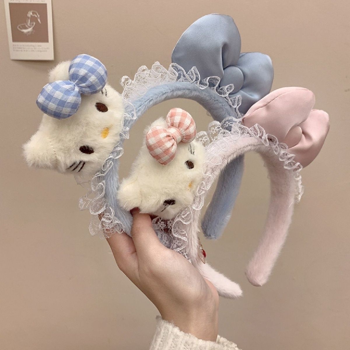 Lace-trimmed kt cat headband, children's headband, bow headwear detail image 6