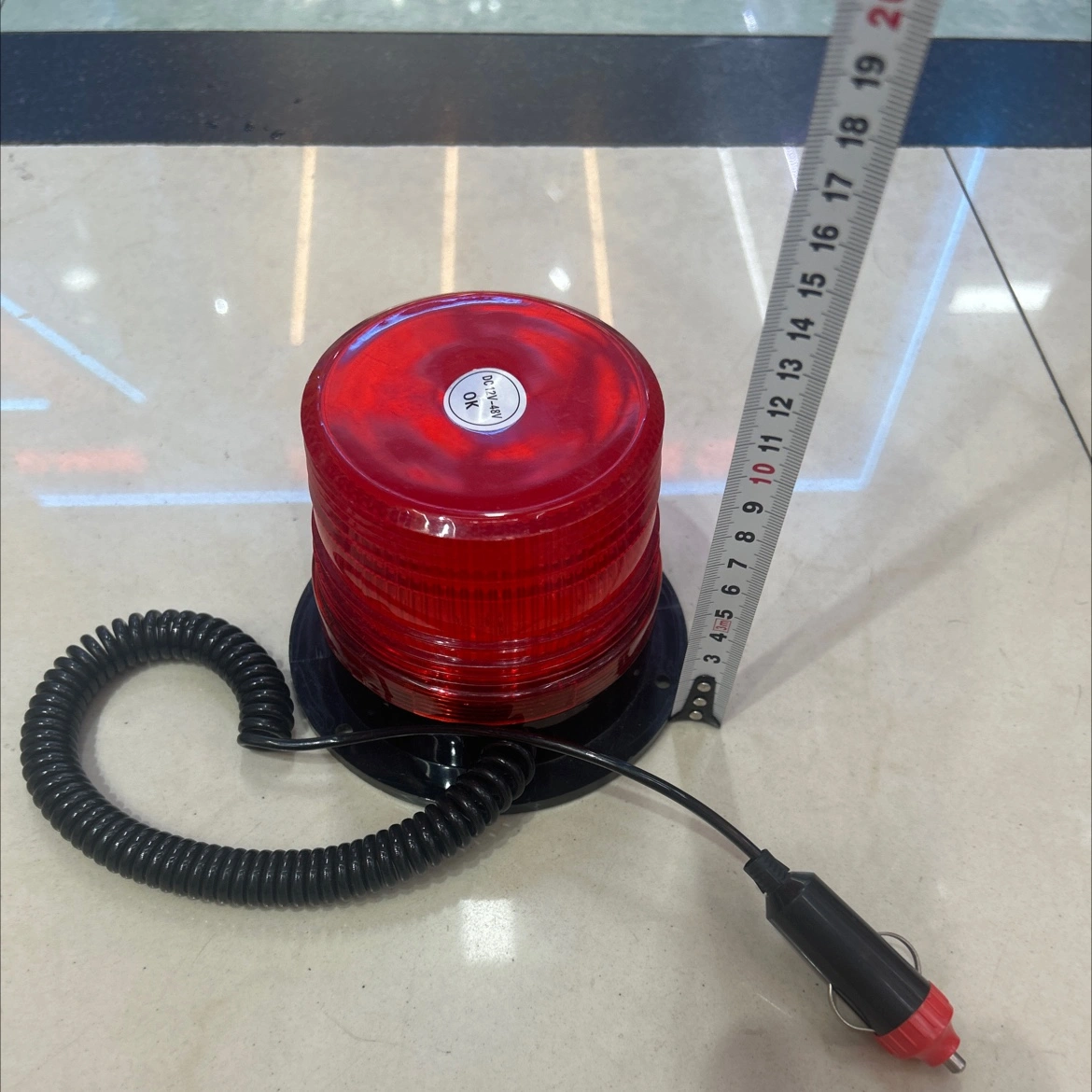 With USB car charger and magnetic traffic warning light 5095 detail image 2