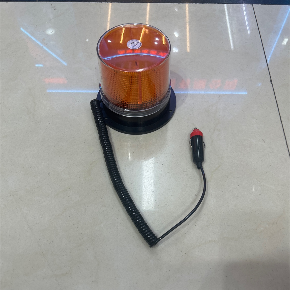 USB car charger with magnet traffic warning light 5096