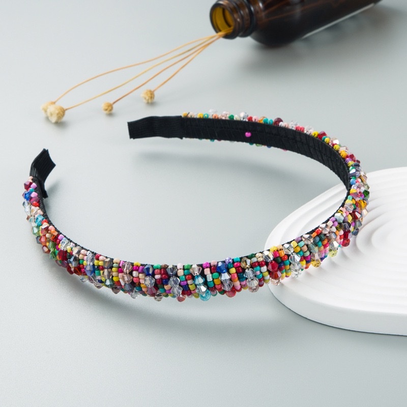 Hair bands, European and American hand-woven beaded headbands, Baroque beaded hair bundles for women, Korean version of popular facial wash hair accessories, hair bands and headwear detail image 19