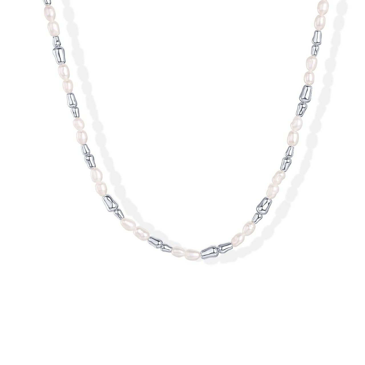 A luxurious and fashionable women's necklace made of natural freshwater pearls with genuine brass and gold plating, which is a cross-border bestseller from Europe and America Application Scenario