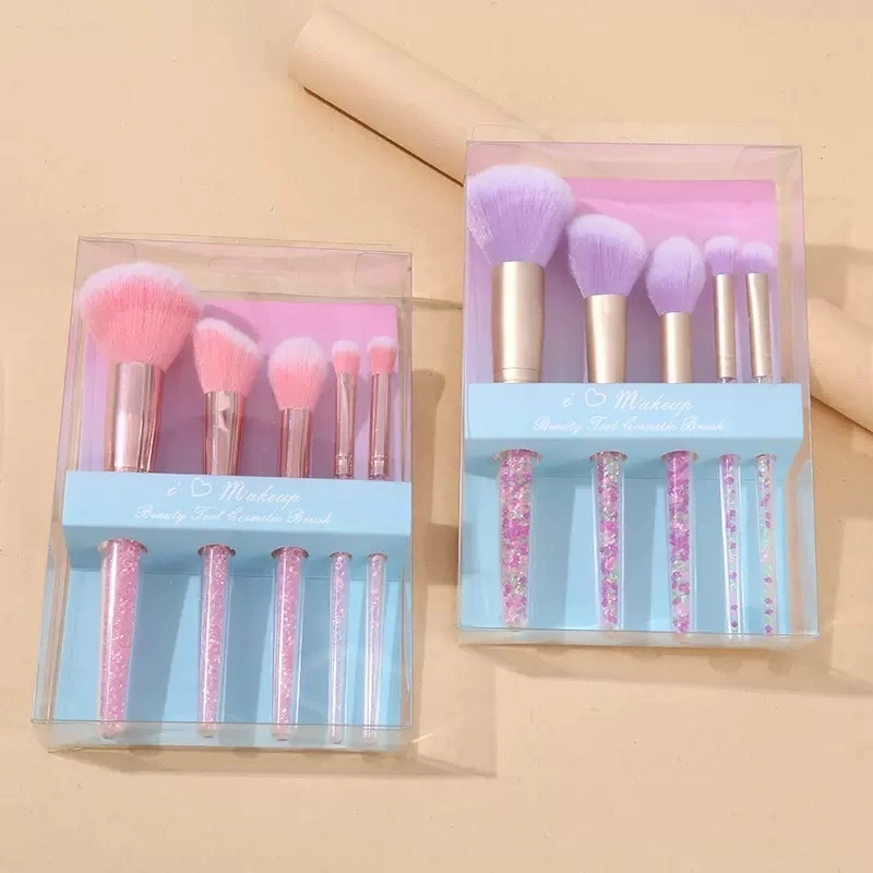 Practical makeup brushes detail image 1