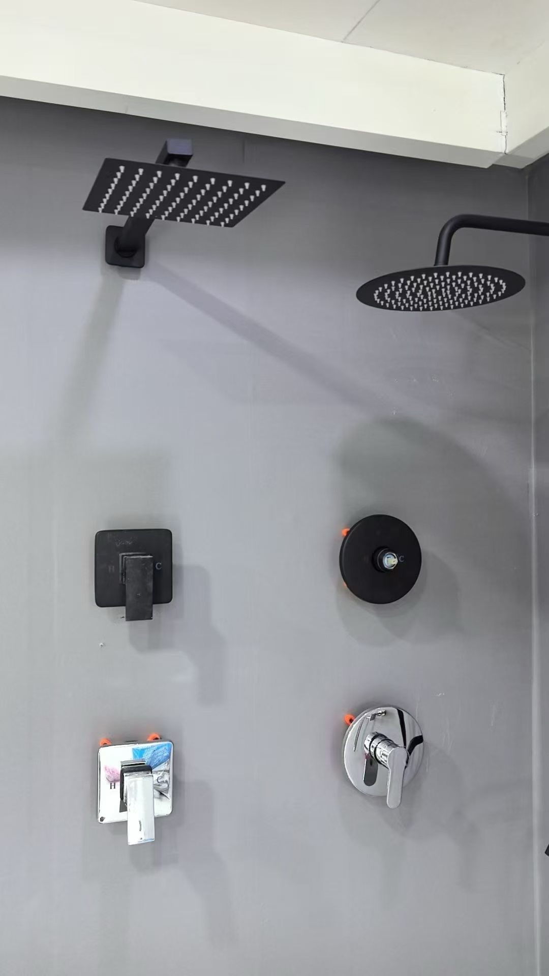 卫浴暗装淋浴套装细节图