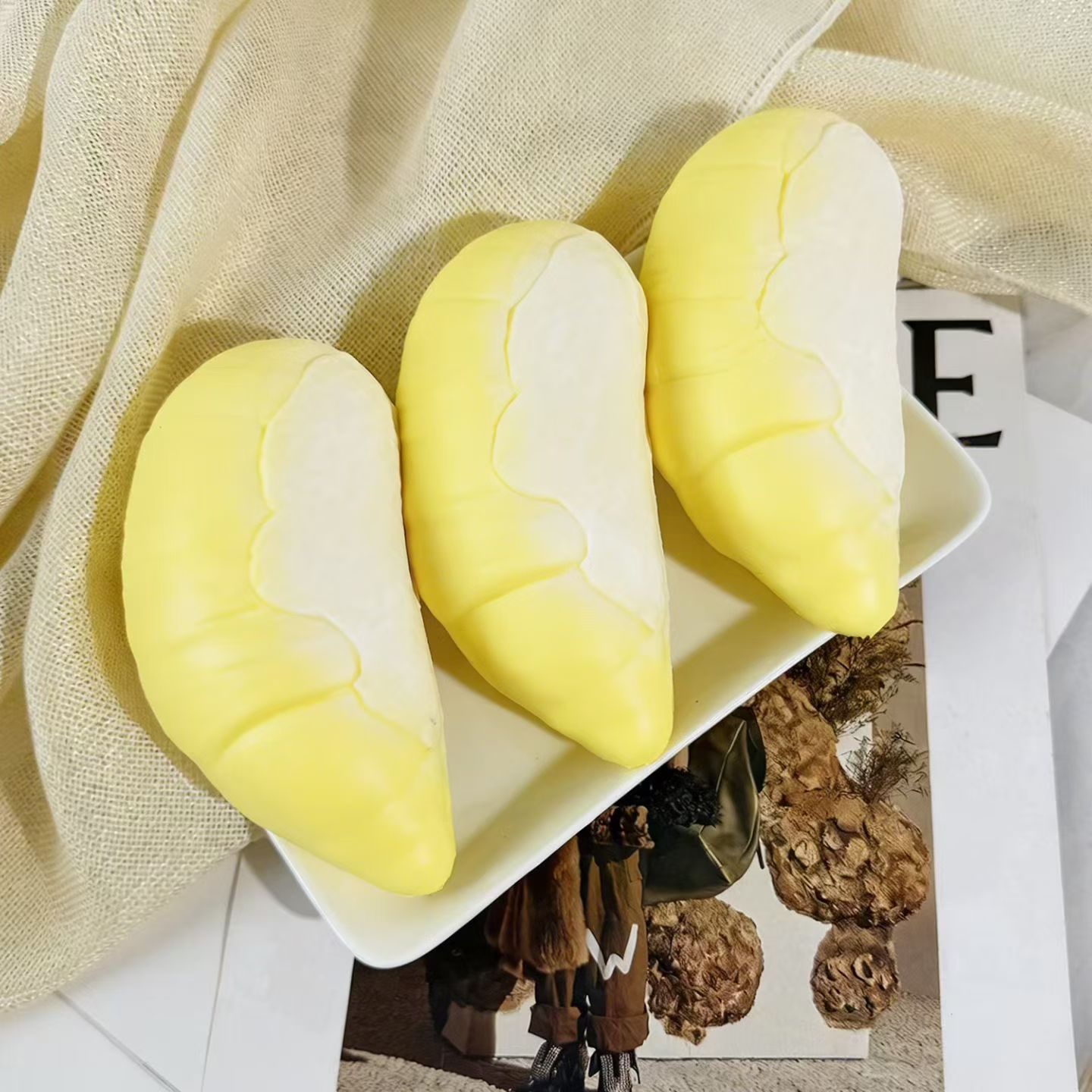 New, Unique, Slow Rebound Durian Kneading Fun Toy, durian-shaped children's stress-relieving kneading toy Specification image