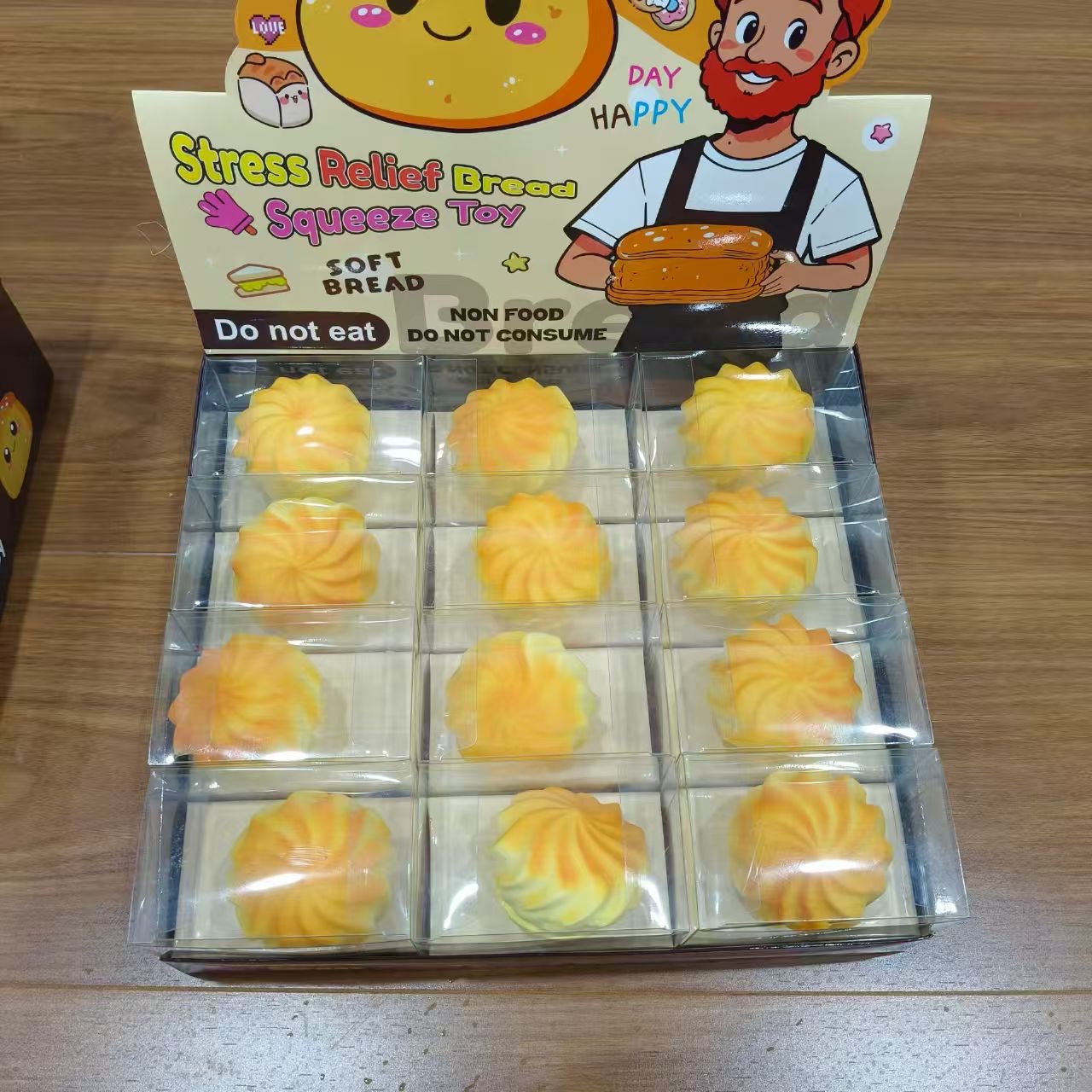 Bread kneading Fun Slow Rebound New and Unique Toy Kneading Fun Buns Children's stress-relieving toy Application Scenario