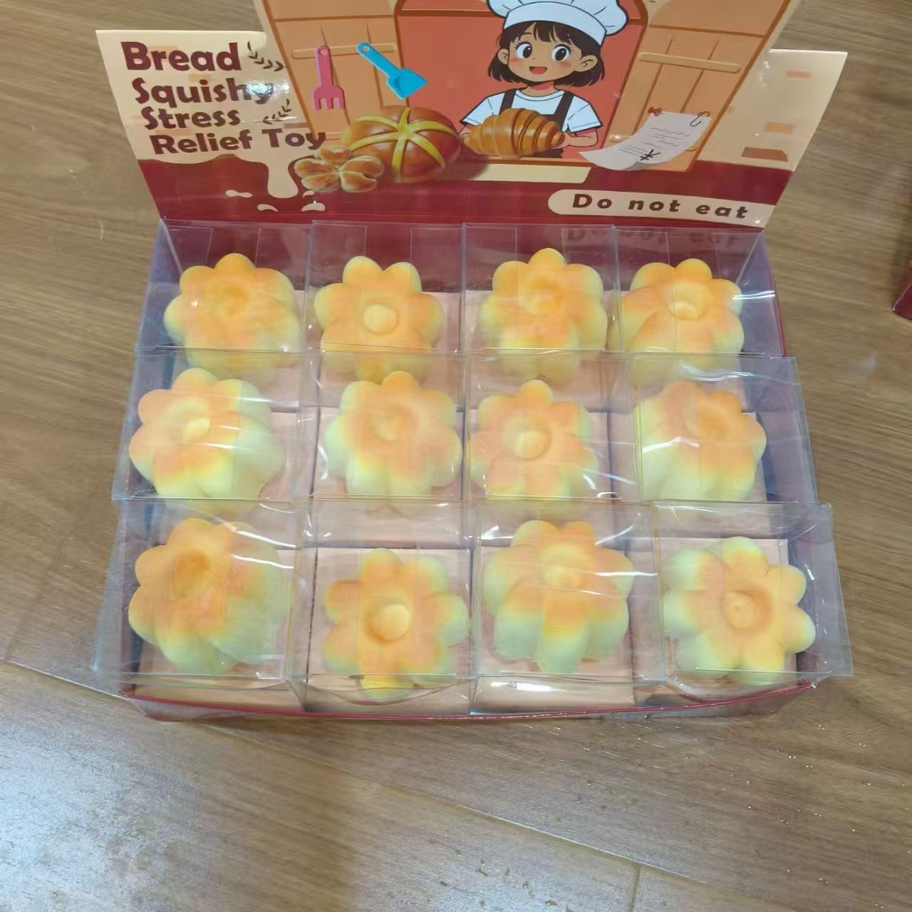 Bread kneading Fun Slow Rebound New and Unique Toy Kneading Fun Buns Children's stress-relieving toy details Picture