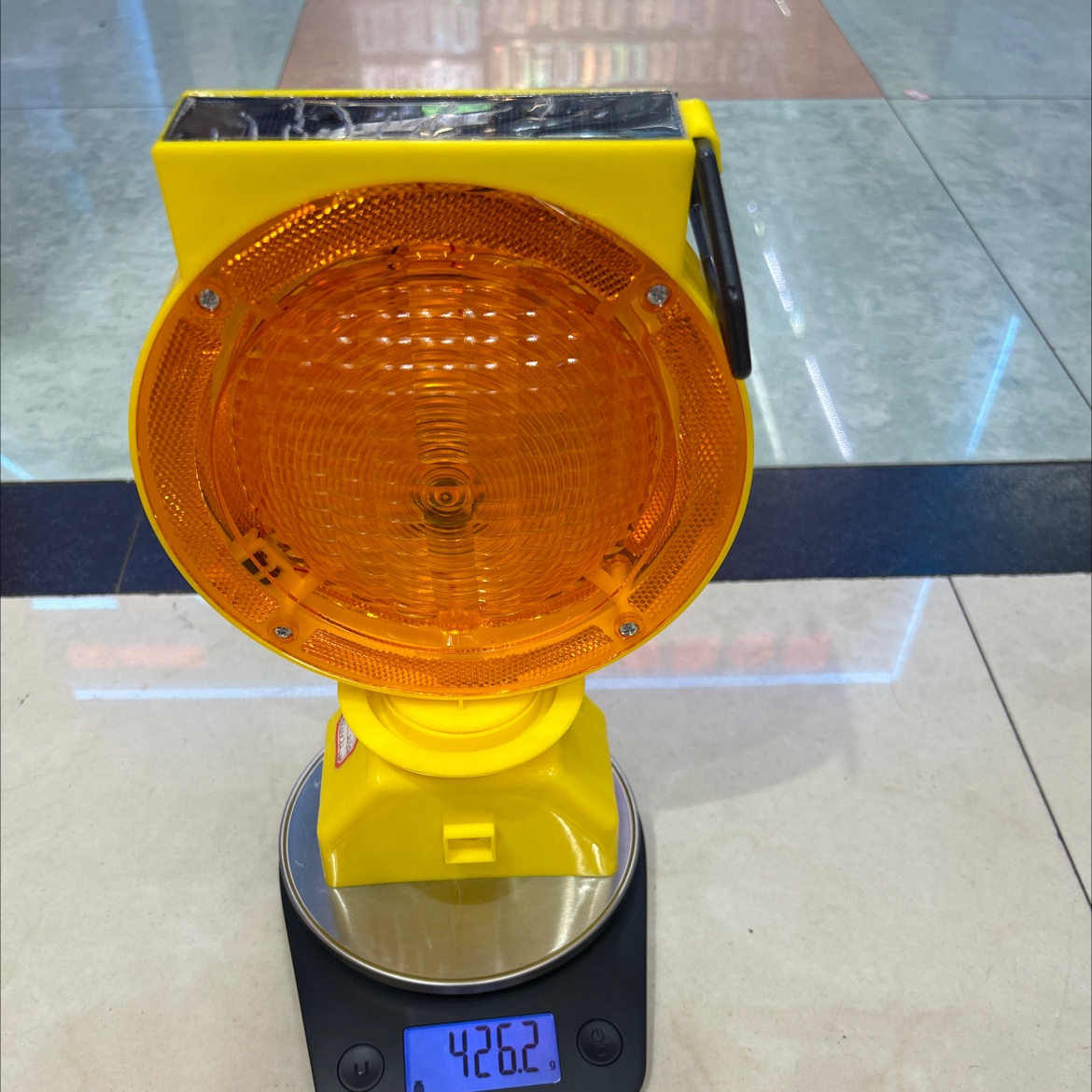 Traffic warning light with solar panel 1145 detail image 2