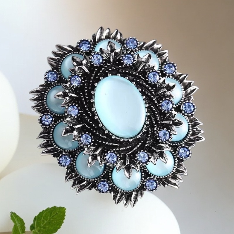 Fashionable foreign trade, creative, retro Baroque cat's eye brooch, exquisite ladies' evening dress, shawl, corsage accessory, brooch detail image 2