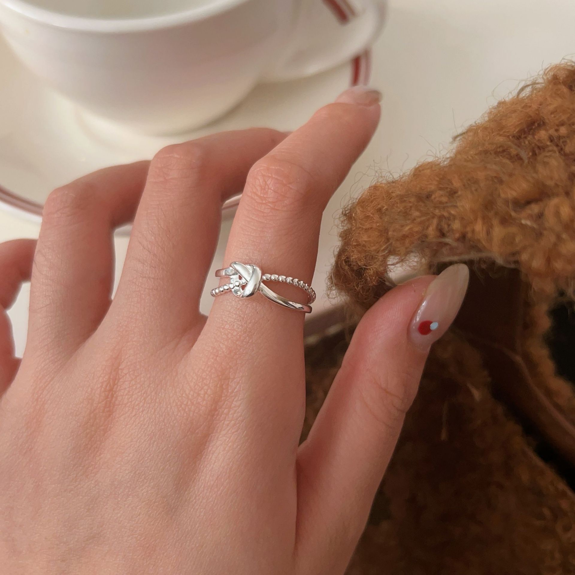 S925 sterling silver cross-knotted ring, a bestseller on Xiaohongshu, is a simple and versatile InS-style open ring Item Picture
