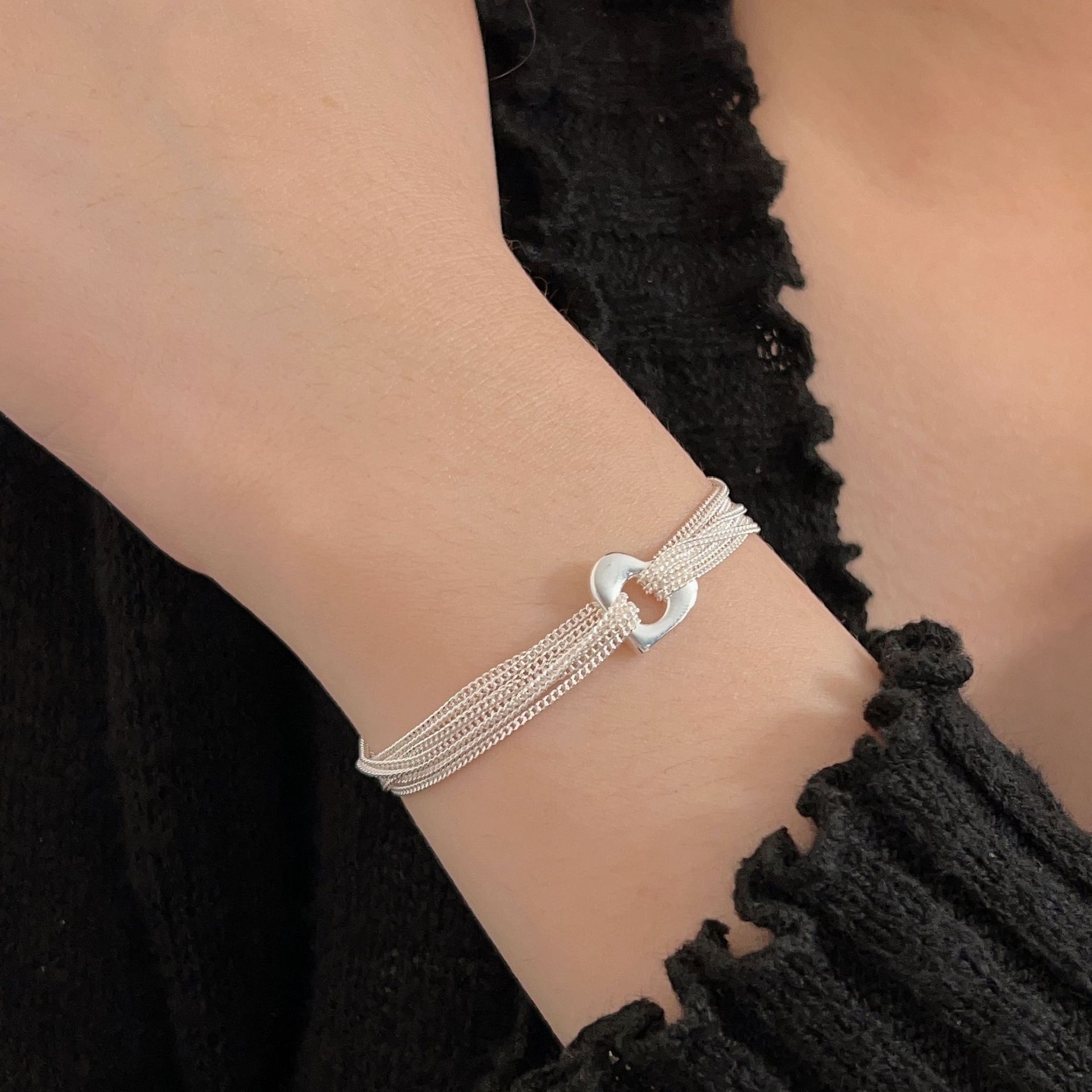 S925 Silver multi-layer heart-shaped bracelet for women, a new summer collection from Dongdaemun, South Korea, featuring a niche design and a cool style Item Picture