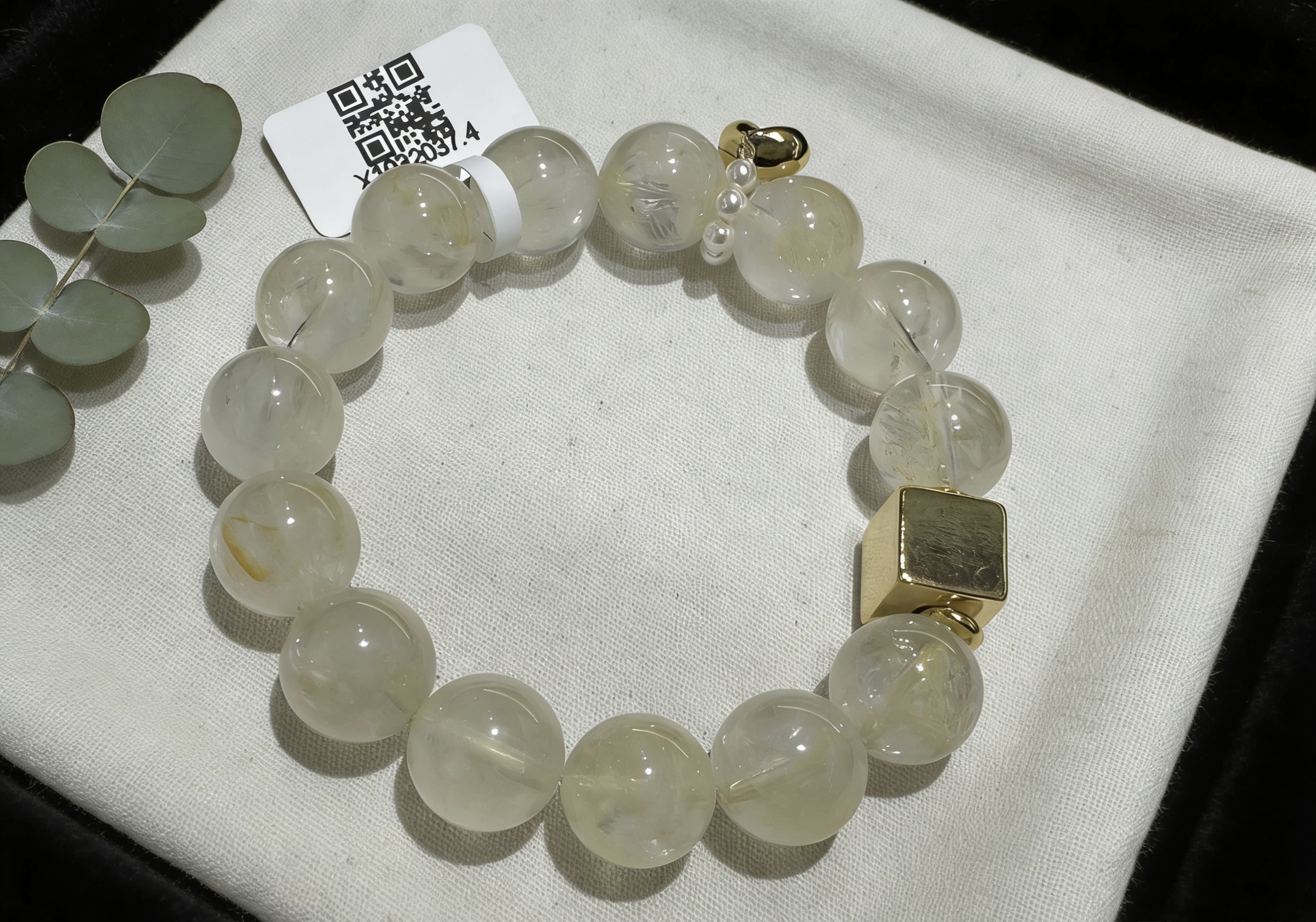 清冷贵气黄椒花手串 金方糖点缀精致百搭手串